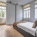 Heart One-bedroom, 15 Apartment *