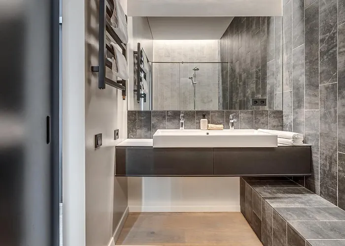 Heart One-bedroom, 15 *